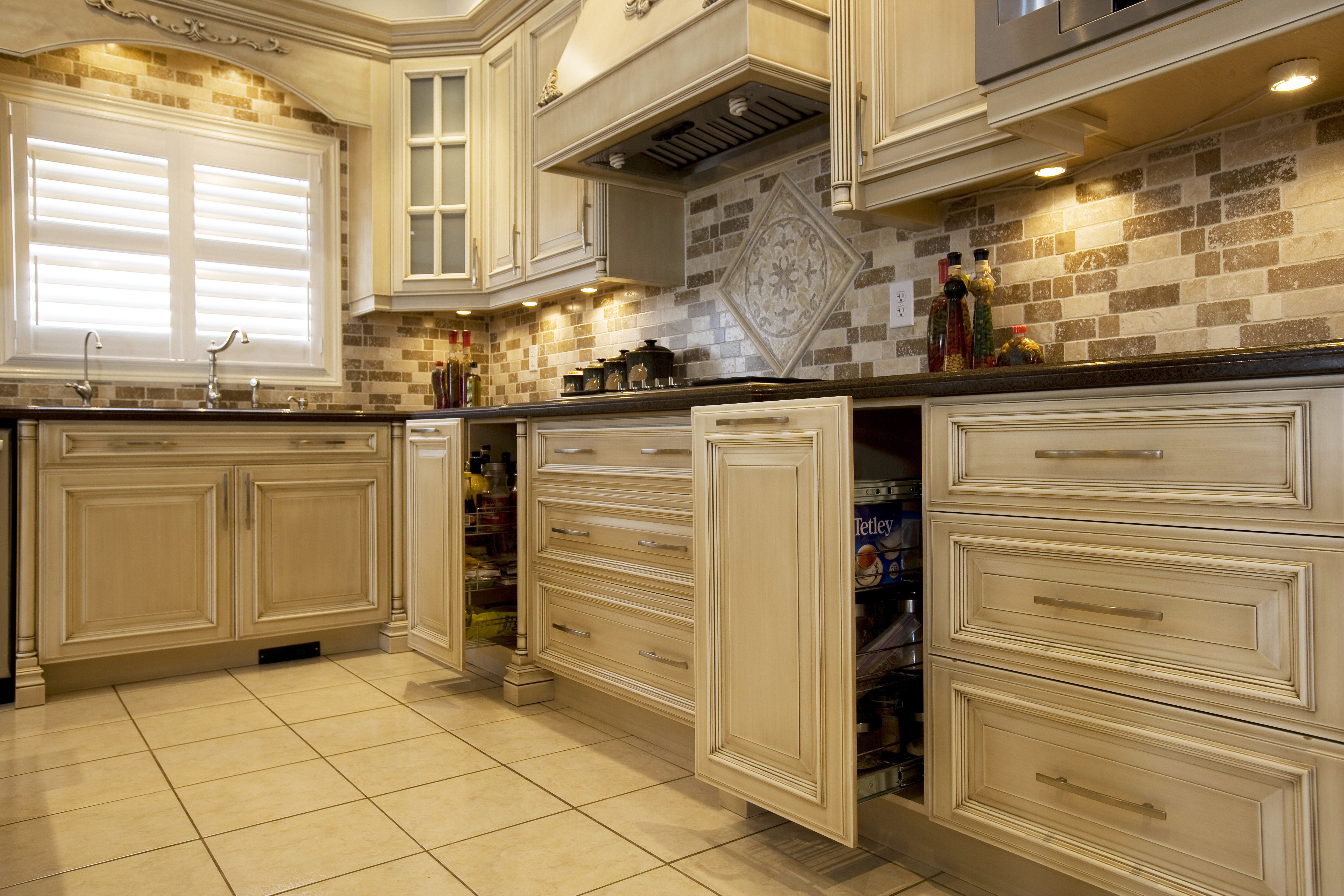 woodbridge kitchen and bath inc